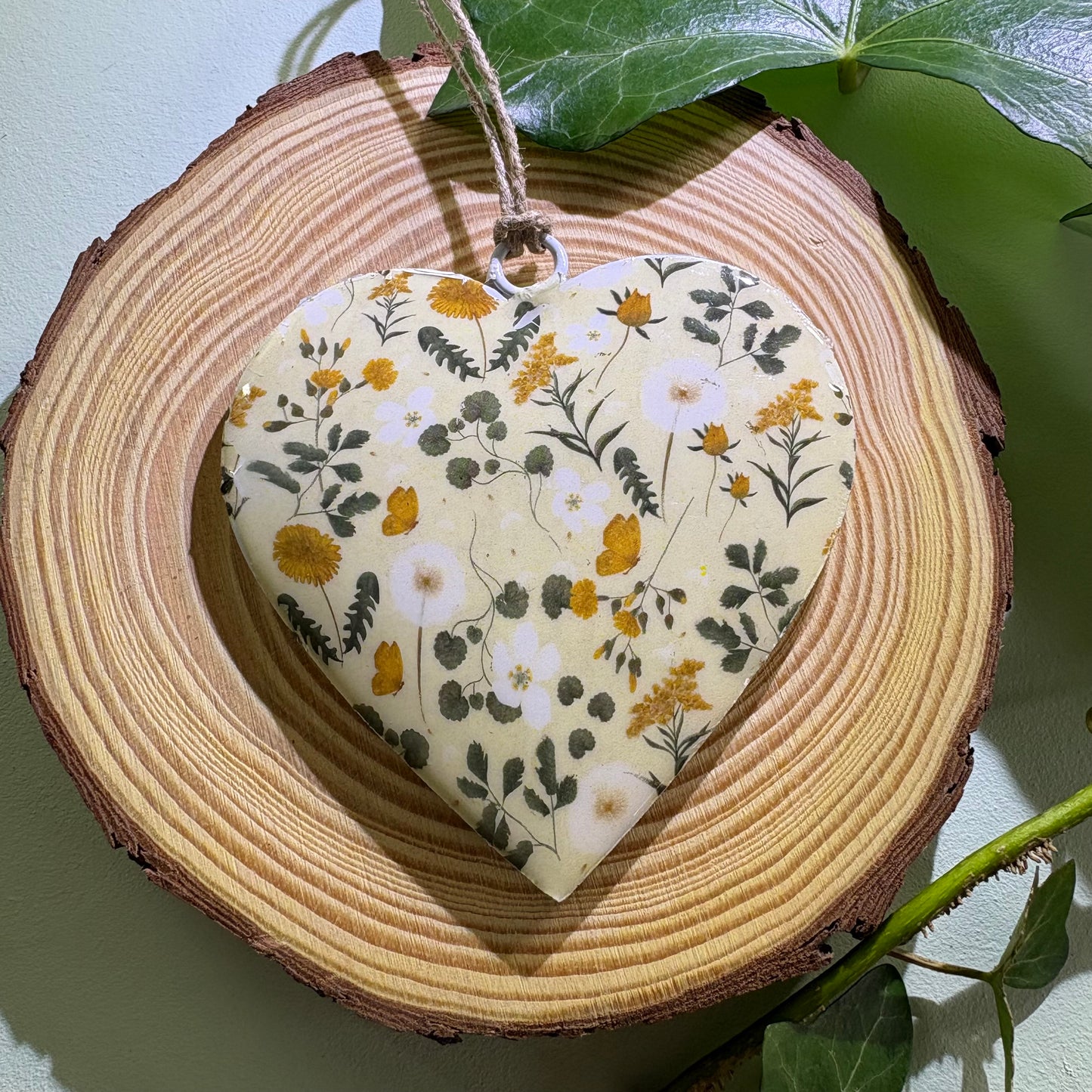 Cream Floral Hanging Heart