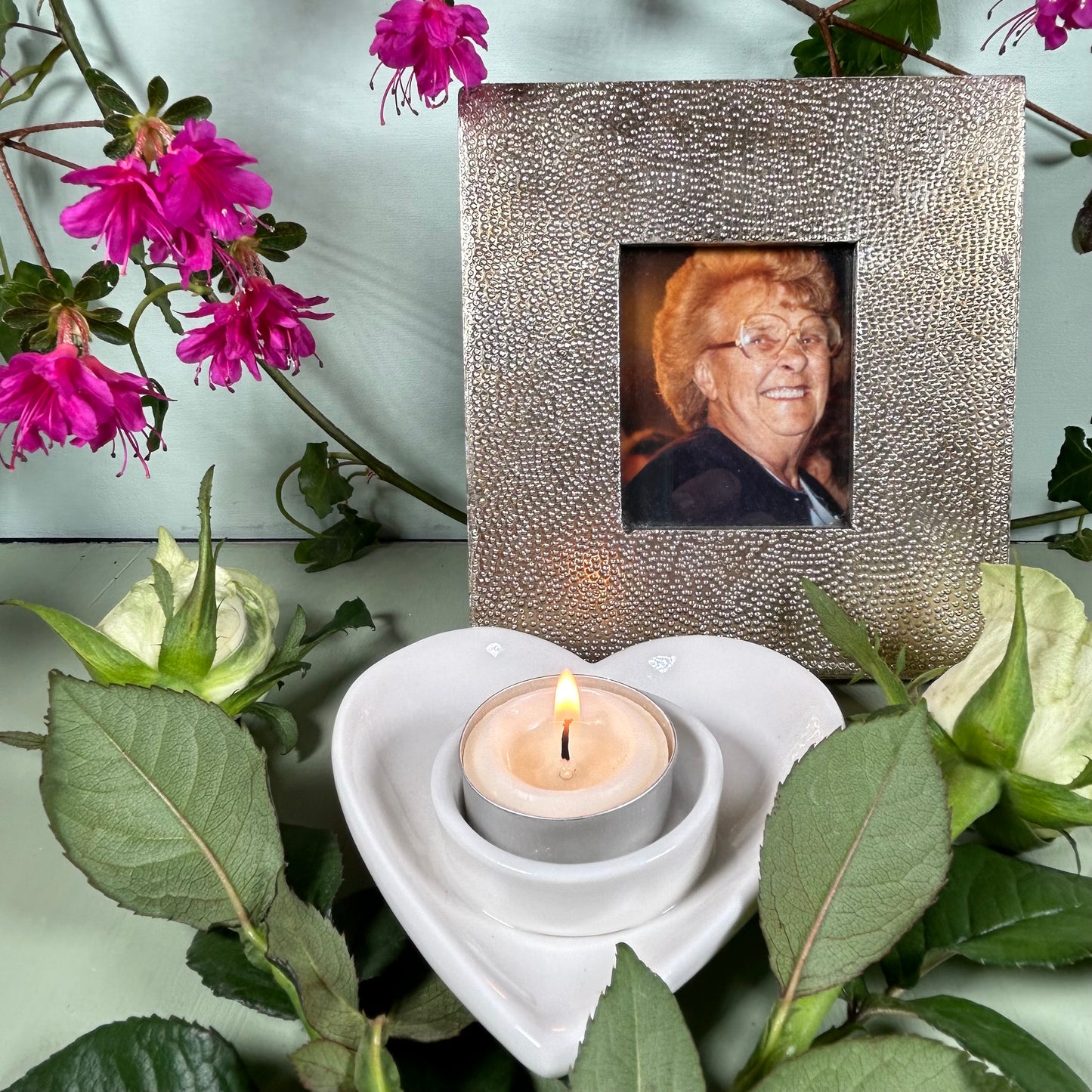 Ceramic Heart Tealight Holder