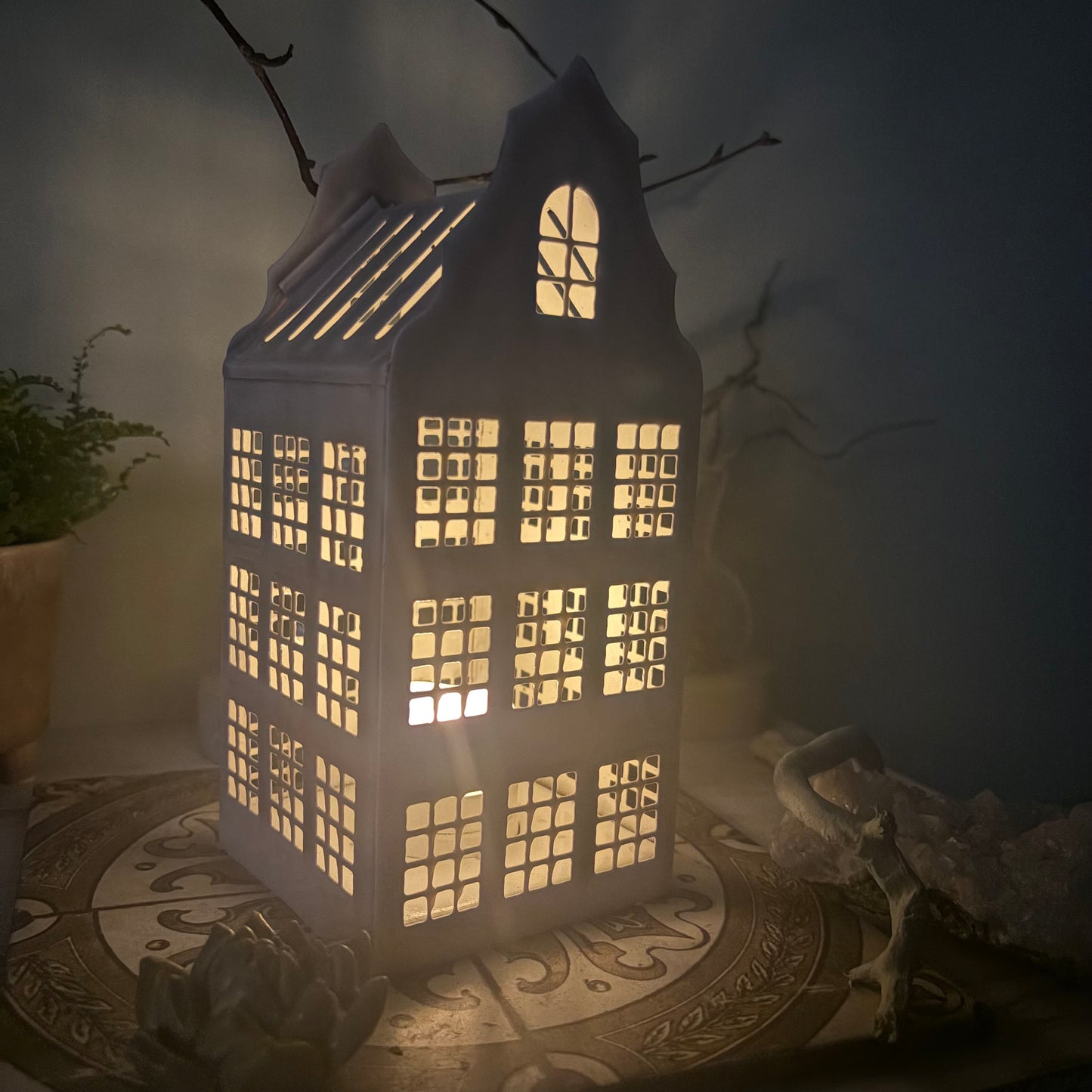 Charming House Decoration (Large)