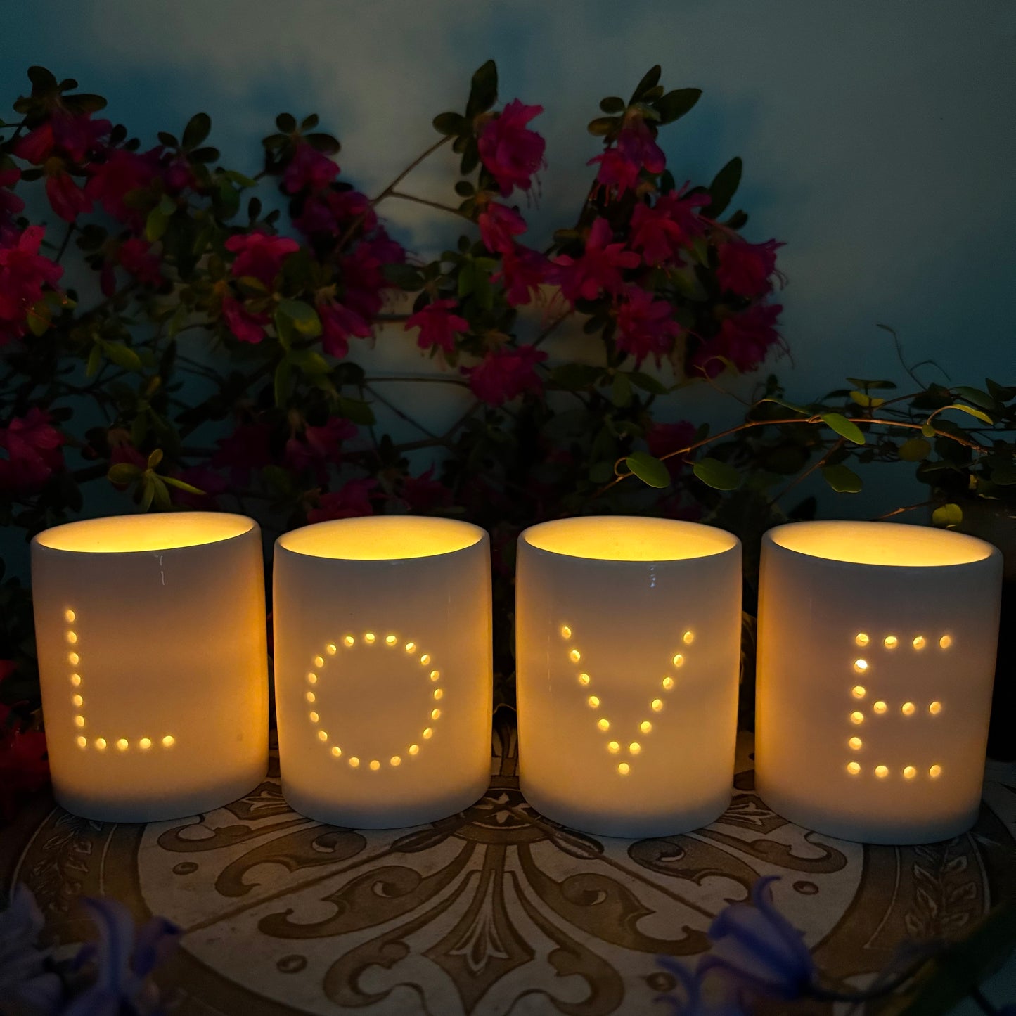 Love Set of 4 Ceramic Tealight Holders