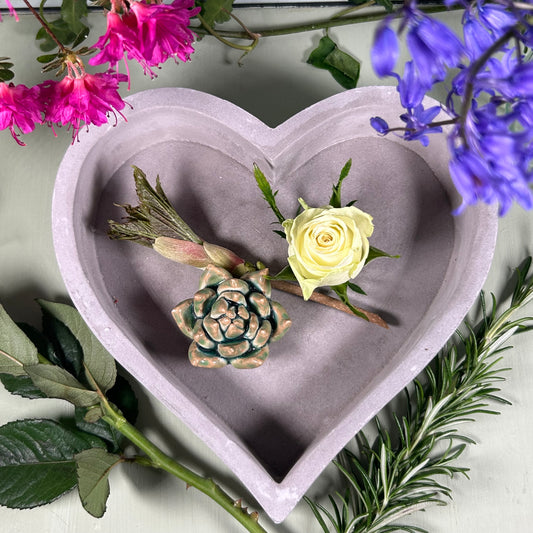 Concrete Heart Tray