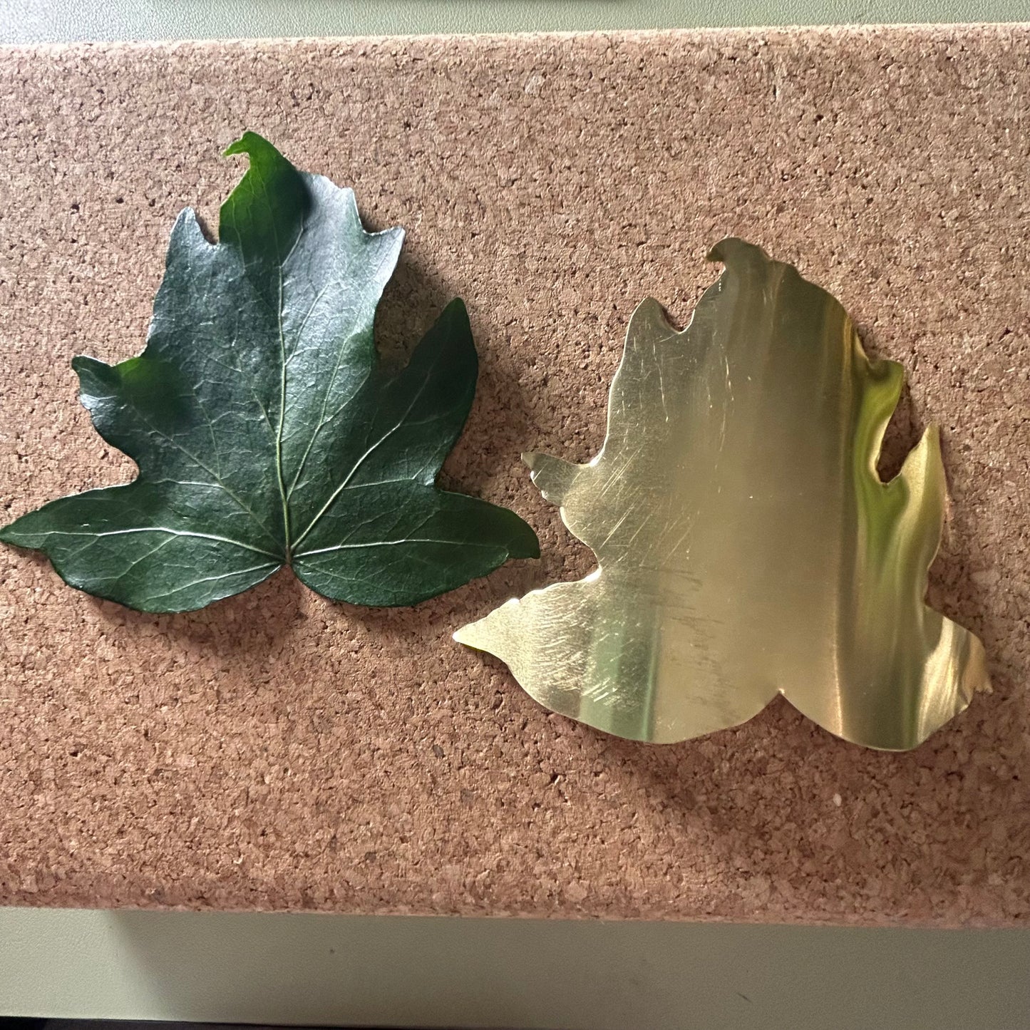 Ivy Leaf Metal Botanic